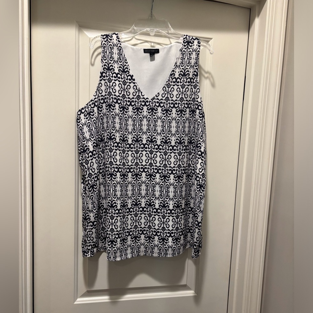 Sleeveless V-Neck Patterned Tank Top - Navy & White